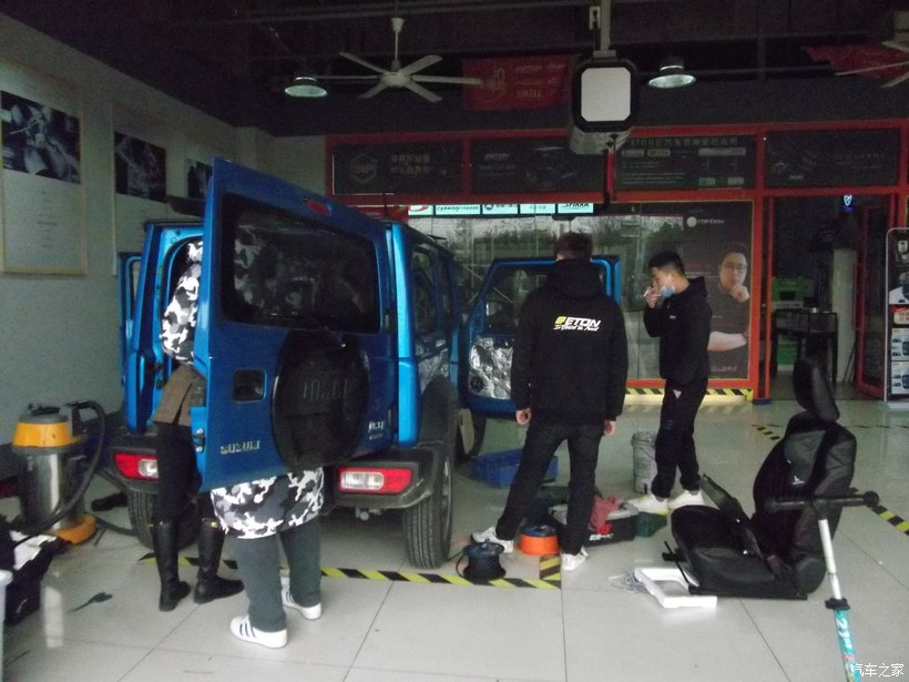 新吉姆尼升级 6.5 寸喇叭